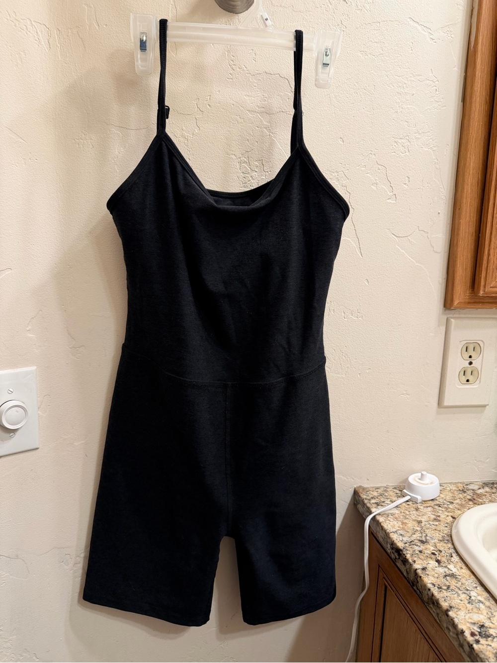 Beyond yoga Women's Romper Jumpsuit - Sleeveless Scoop Neck